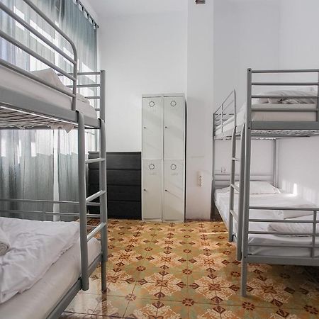 Barbatuke Bed & Bike Vandrarhem Málaga Exteriör bild
